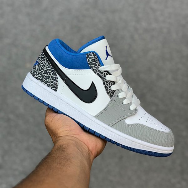 کفش نایک ایرجردن 1 ساق کوتاه Nike Air Jordan 1 Low SE True Blue