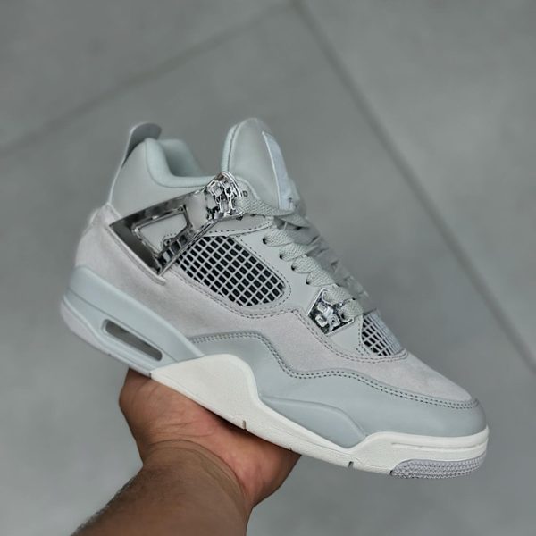 جردن ۴ طوسی کمرنگ