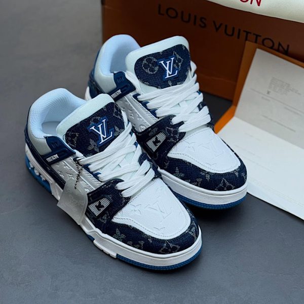 لویی ویتون سفید سرمه ای