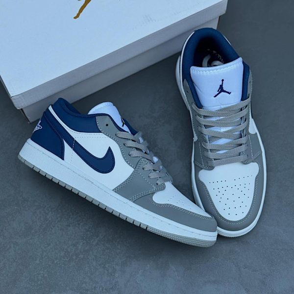 نایک ایر جردن ۱ بدون ساق فرنچ بلو