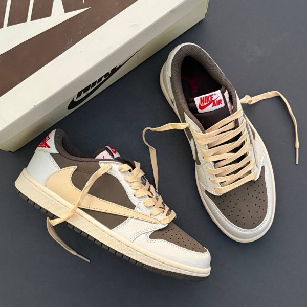 Nike Air Jordan 1 Low Travis Scott Reverse Mocha نایک ایر جردن ۱ لو تراویس اسکات ریورس موکا