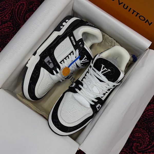 لویی ویتون سوپر مستر مشکی سفید