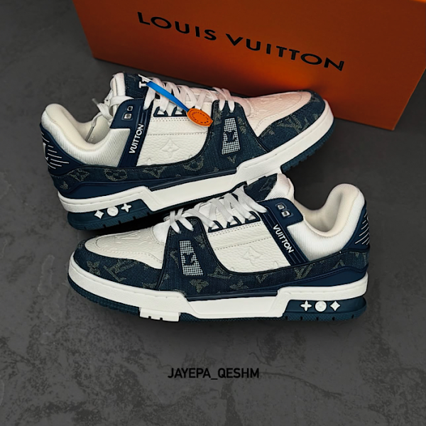 لویی ویتون سوپرمستر سفید ابی