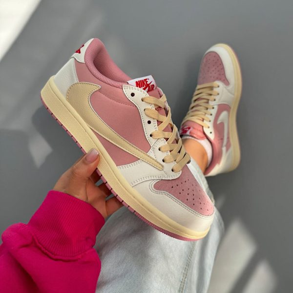 کفش نایک ایر جردن تراویس اسکات – Nike Air Jordan Travis Scott