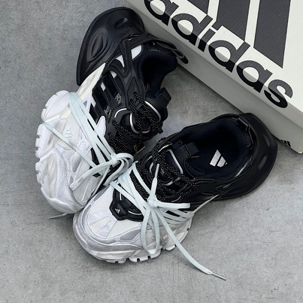 کفش آدیداس ونتو اکس ال جی دیلاکس(adidas Vento XLG Deluxe)