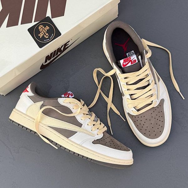 Air Jordan 1 Low x Travis Scotترویس ریورس موکا