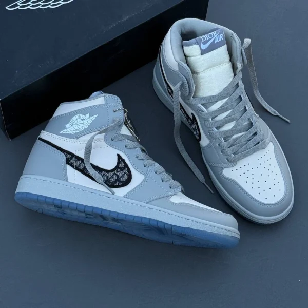کتونی نایک ایر جردن وان دیور خاکستری Nike Air Jordan1 Dior
