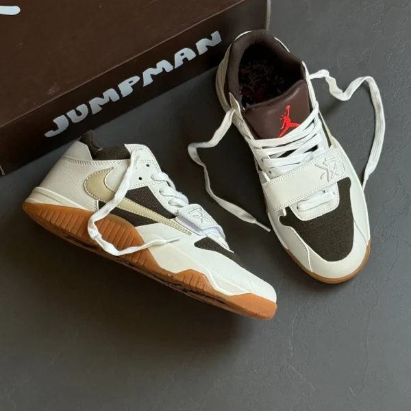 جردن جامپ من ترویس اسکات | Jordan Jumpman Travis Scott