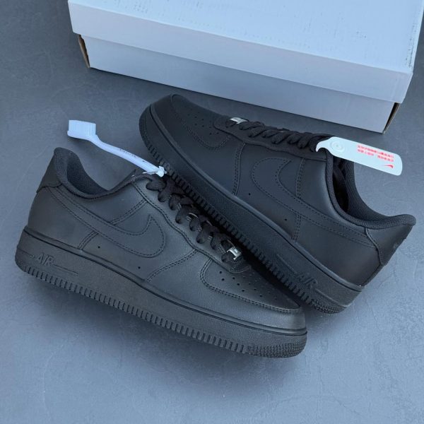Nike Air Force 1 Low نایک ایر فورس ۱ لو