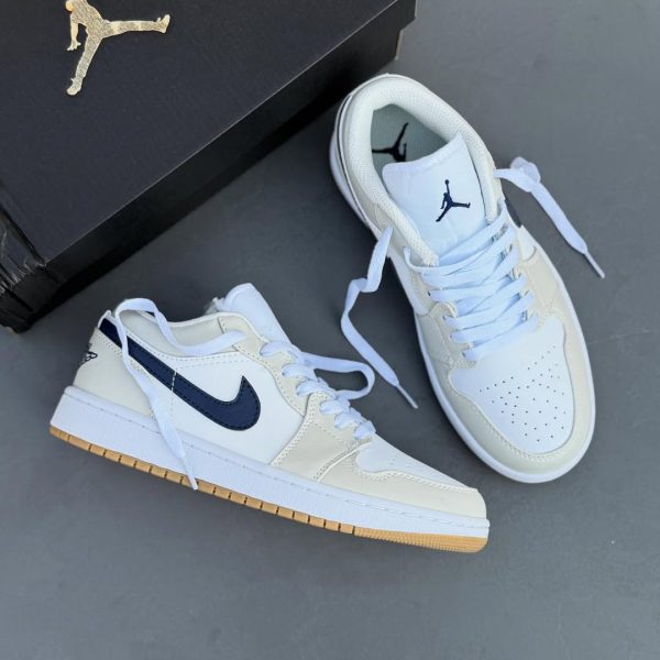 Air Jordan 1 Low