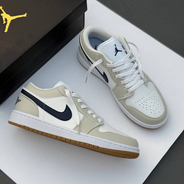 Nike Air Jordan 1 Low نایک جردن وان لو سفید کرم