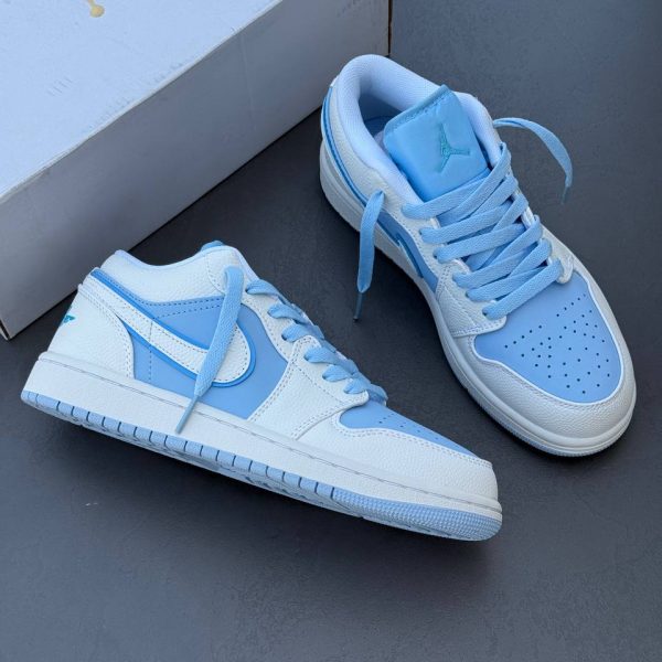 Nike Air Jordan 1 Low Ice Blue نایک ایر جردن وان لو آبی یخی