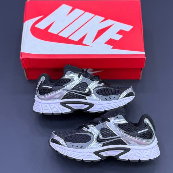 کتونی نایک وی فایو  Nike V5 RNR
