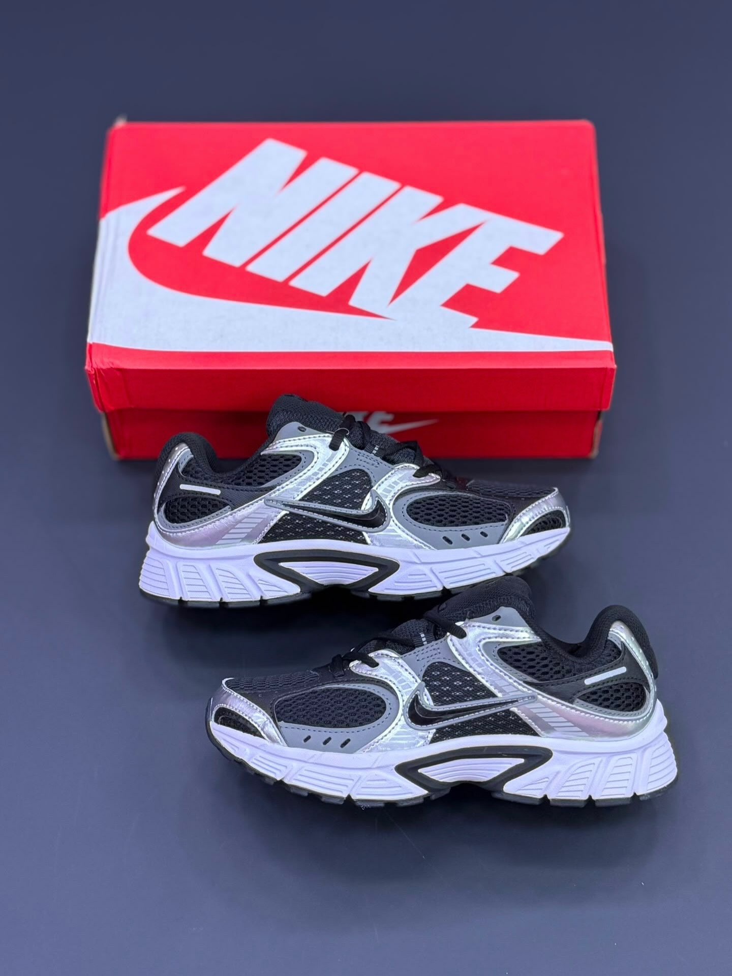 کتونی نایک وی فایو Nike V5 RNR